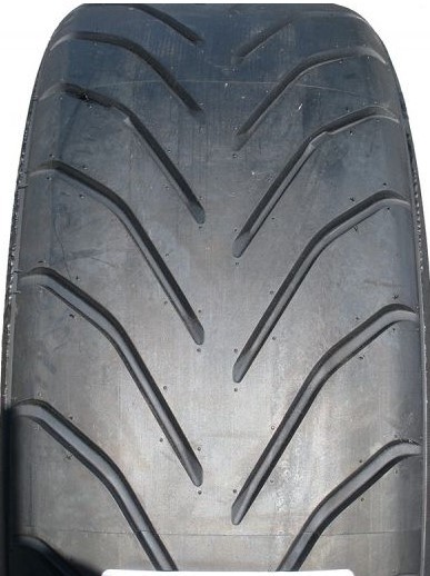 pneu Avon 215/55R13 88 W ZZR
